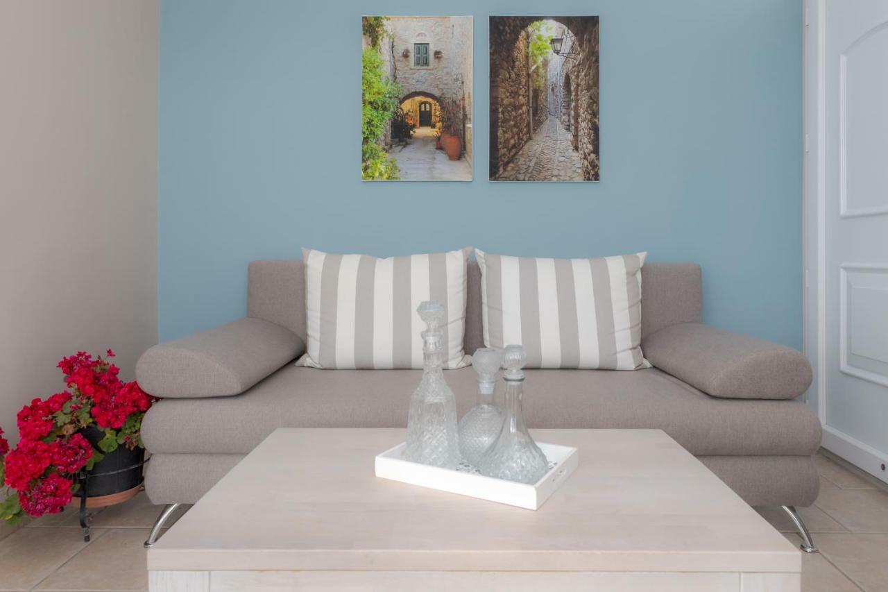 Apartment Theoxenia Chios *